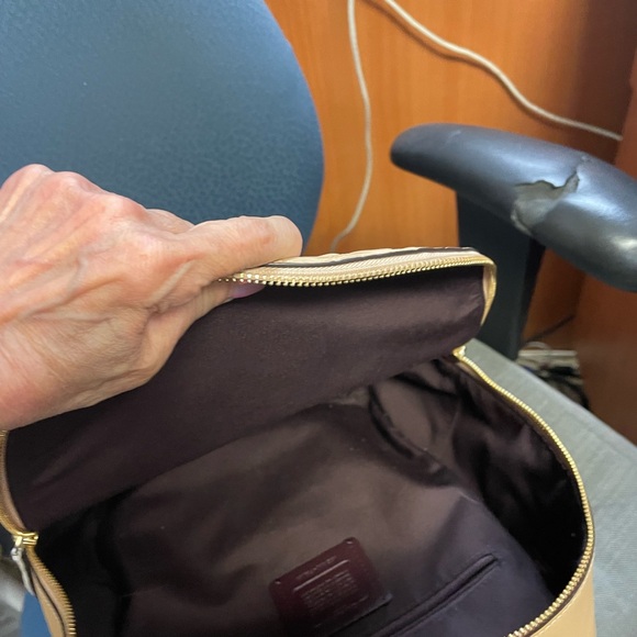 Beautiful Coach Backpack - Picture 6 of 10